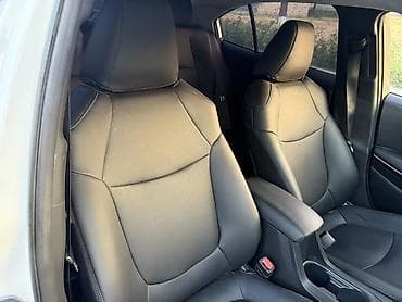 Toyota Corolla: 2019 г., 1.8 л, Вариатор, Гибрид, Седан — 8