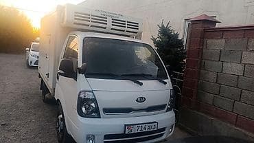 Kia BONGO: 2019 г., 2.5 л, Кол менен иштөөчү, Дизель, Van — 1