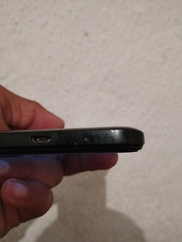 усилитель сигнала мобильной сети: Redmi, Redmi A2 Plus, Б/у, 128 ГБ, цвет - Черный, 2 SIM — 4