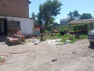 сарай купить: Дом с большим двором и хозяйственными постройками - Кирпичный жилой — 5