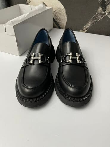 фирменная обувь из италии: Черные лоферы Angelina Jones, натуральная кожа, размер 38, но подойдет — 1