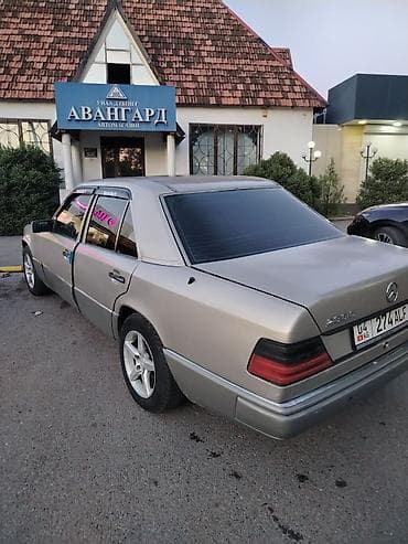 мерседес бенз с: Mercedes-Benz E-Class: 1991 г., 2.3 л, Автомат, Газ, Седан — 2