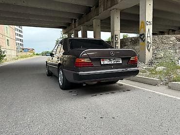 bew e34: Mercedes-Benz W124: 1991 г., 3.2 л, Автомат, Бензин, Седан — 6