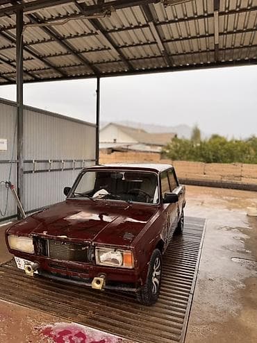 авто г каракол: ВАЗ (ЛАДА) 2107: 2006 г., 1.7 л, Кол менен иштөөчү, Бензин, Седан — 3