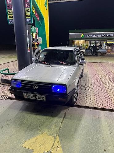 Продажа авто: Volkswagen Jetta: 1986 г., 1.8 л, Механика, Бензин, Седан — 8