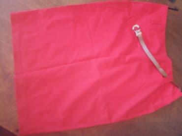 срочно продаю в связи с переездом: Продаю б/у женскую одежду 46 размера рубашки, пиджаки, юбки,платья — 6