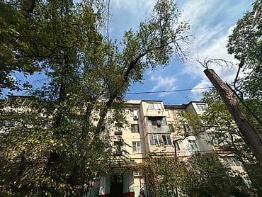 75000: 2 комнаты, 43 м², 3 мкр 104 серия, 3 этаж, Косметический ремонт — 1