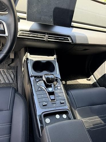 mini ev: BYD : 2024 г., Автомат, Электромобиль, Седан — 8