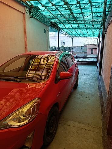 abs prius: Toyota Aqua: 2016 г., 1.5 л, Вариатор, Гибрид, Хэтчбэк — 8