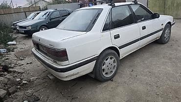 s 350: Mazda 626: 1989 г., Механика — 3