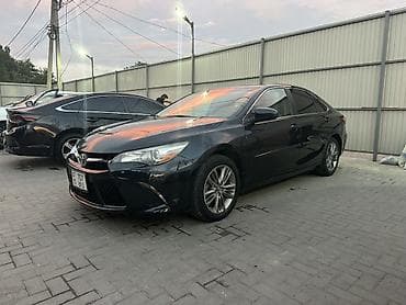 автомаи: Toyota Camry: 2017 г., Автомат, Бензин, Седан — 2