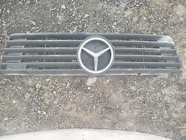 sprinter 2003: Капот Mercedes-Benz — 2