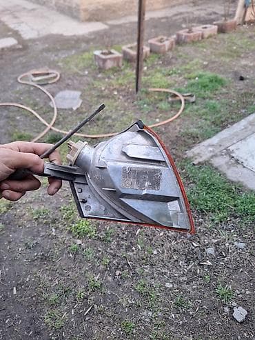 Вентиляция, охлаждение и отопление: Левый поворотник Mercedes-Benz 1994 г., Б/у, Оригинал, Франция — 2