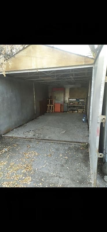 Продаю гараж: 18 м², Металлический — 2