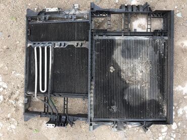 задний стоп на ауди с4: БМВ Е38,Е39 БАМПЕРА, БАЛКИ,БЕНЗ БАК,САЛОН,ДВОРНИКИ И МНОГОЕ ДРУГОЕ — 12