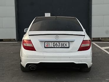 мерс w218: Mercedes-Benz C-Class: 2012 г., 1.6 л, Автомат, Бензин, Седан — 4