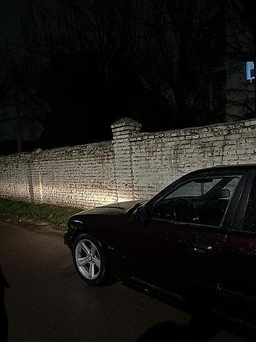 Унаа сатуу: BMW 5 series: 1993 г., 2.5 л, Кол менен иштөөчү, Бензин, Седан — 7