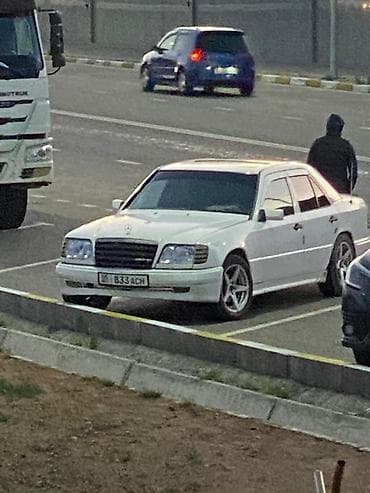 калганы: Mercedes-Benz W124: 1997 г., 3.2 л, Седан — 5