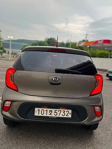 mini cuper: Kia Picanto: 2021 г., Автомат, Бензин, Хэтчбэк — 5