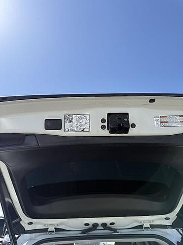 silk way: Toyota RAV4: 2022 г., 2.5 л, Гибрид, Кроссовер — 7