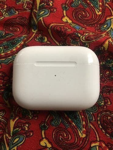 кейс айрподс: Apple AirPods Pro (беспроводные наушники с кейсом зарядки) - Активное — 3