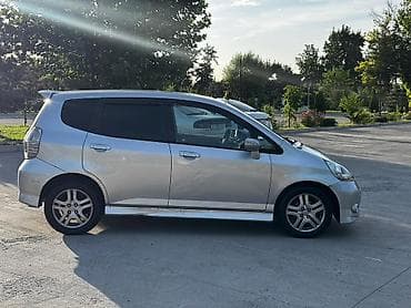 джаз фит: Honda Jazz: 2008 г., 1.4 л, Автомат, Бензин, Хэтчбэк — 9