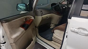 235 35 18: Toyota Estima: 2003 г., 2.4 л, Автомат, Бензин, Минивэн — 9