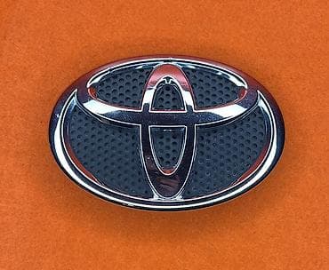 Эмблема Toyota для решётки радиатора/крышки багажника. - Тип lalafo.kg да Эмблема Toyota для решётки радиатора/крышки багажника. - Тип