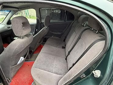 таёт: Toyota Avensis: 1998 г., 1.8 л, Ручные, Бензин, Седан — 9