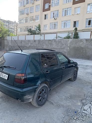 jeep compas: Volkswagen Golf: 1996 г., 1.6 л, Механика, Бензин — 3