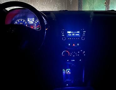 саляри: Hyundai Solaris: 2015 г., 1.4 л, Автомат, Седан — 1