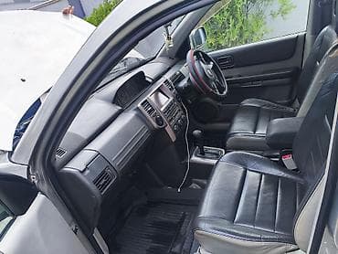 Nissan X-Trail: 2003 г., 2 л, Автомат, Бензин, Кроссовер — 4