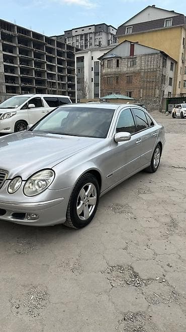 nisan maxima: Mercedes-Benz E-Class: 2002 г., Седан — 1