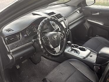 обшивка машины: Toyota Camry: 2014 г., 2.5 л, Автомат, Бензин, Седан — 6