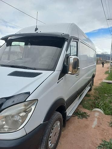 диван на спринтер: Mercedes-Benz Спринтер: 2010 г., Дизель, Фургон — 2