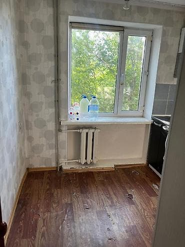 квартиры 2комнатные: 1 комната, 32 м², 104 серия, 3 этаж, Косметический ремонт — 3