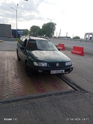 mers 211: Volkswagen Passat Variant: 1996 г., Универсал — 1