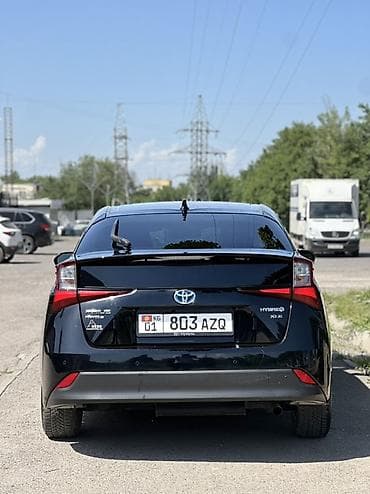 toyota hiace: Toyota Prius: 2019 г., 1.8 л, Автомат, Гибрид, Хэтчбэк — 7