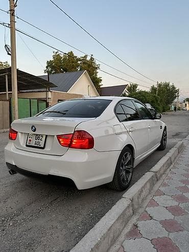 BMW 3 series: 2011 г., 2 л, Автомат, Бензин, Седан — 4