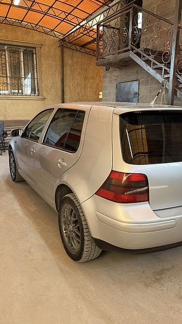 Volkswagen Golf: 2004 г., 1.8 л, Типтроник, Бензин, Хетчбек — 6