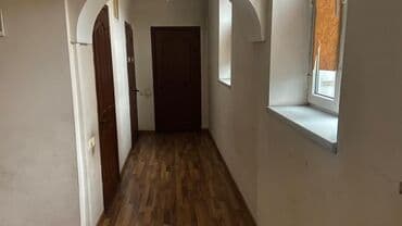 дом рабочем городке: 270 м², 7 комнат, Утепленный, Теплый пол, Бронированные двери — 10