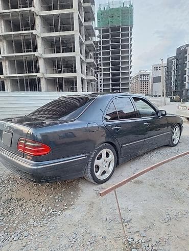 марат авто: Mercedes-Benz E-Class: 2001 г., 3.2 л, Автомат, Бензин, Седан — 4