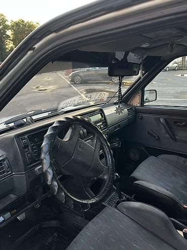 sprinter 2 2: Volkswagen Golf: 1991 г., 1.8 л, Механика, Газ, Хэтчбэк — 6