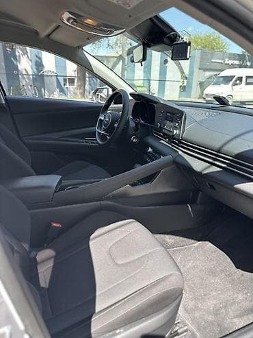 elantra: Hyundai Elantra: 2021 г., 1.6 л, Автомат, Бензин, Седан — 9