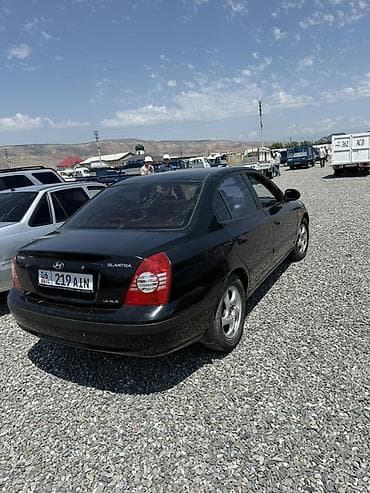 Транспорт: Hyundai Elantra: 2005 г., 1.6 л, Бензин, Седан — 2