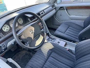 Mercedes-Benz W124: 1988 г., 2.3 л, Автомат, Бензин, Седан — 7