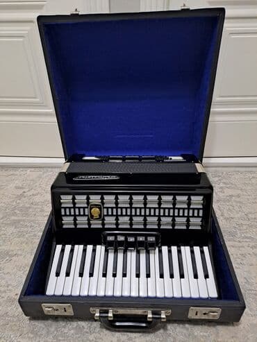 Аккордеон Weltmeister серино, 50мин абалы жапжаны ойноло элек. Каприз