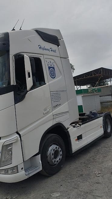 daf cf: Тягач, Volvo, 2014 г., Без прицепа — 1
