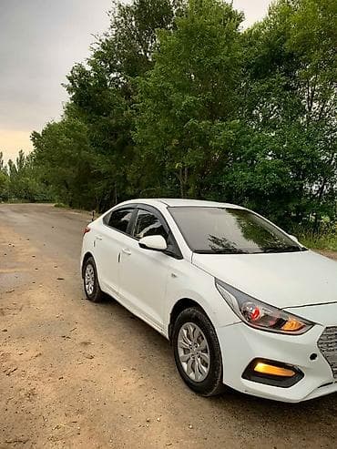 санто фе: Hyundai Solaris: 2017 г., 1.6 л, Механика, Бензин, Седан — 2