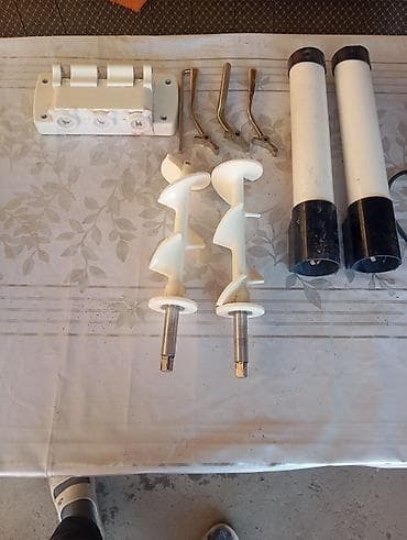 Оборудование для бизнеса: Фризер для мягкого мороженого BINGZHI (напольный, двухбункерный) - — 5